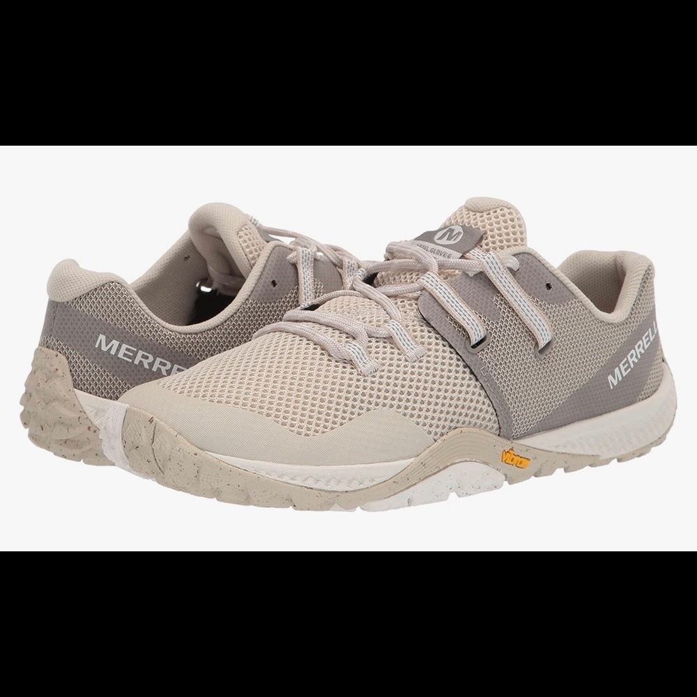 Merrell Women's Trail Glove 6 Sneaker - size 6